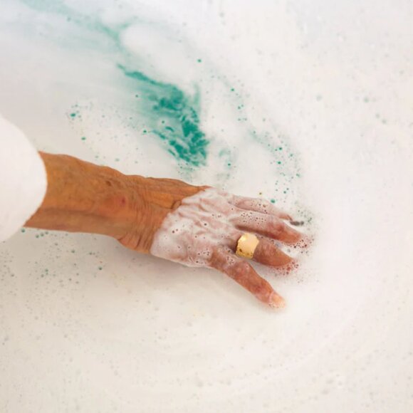 🔥3/$30 NIP Bathorium Ancient Oat Hydration Crush Bath Soak Full Sz 600g $28.00 - Picture 7 of 7